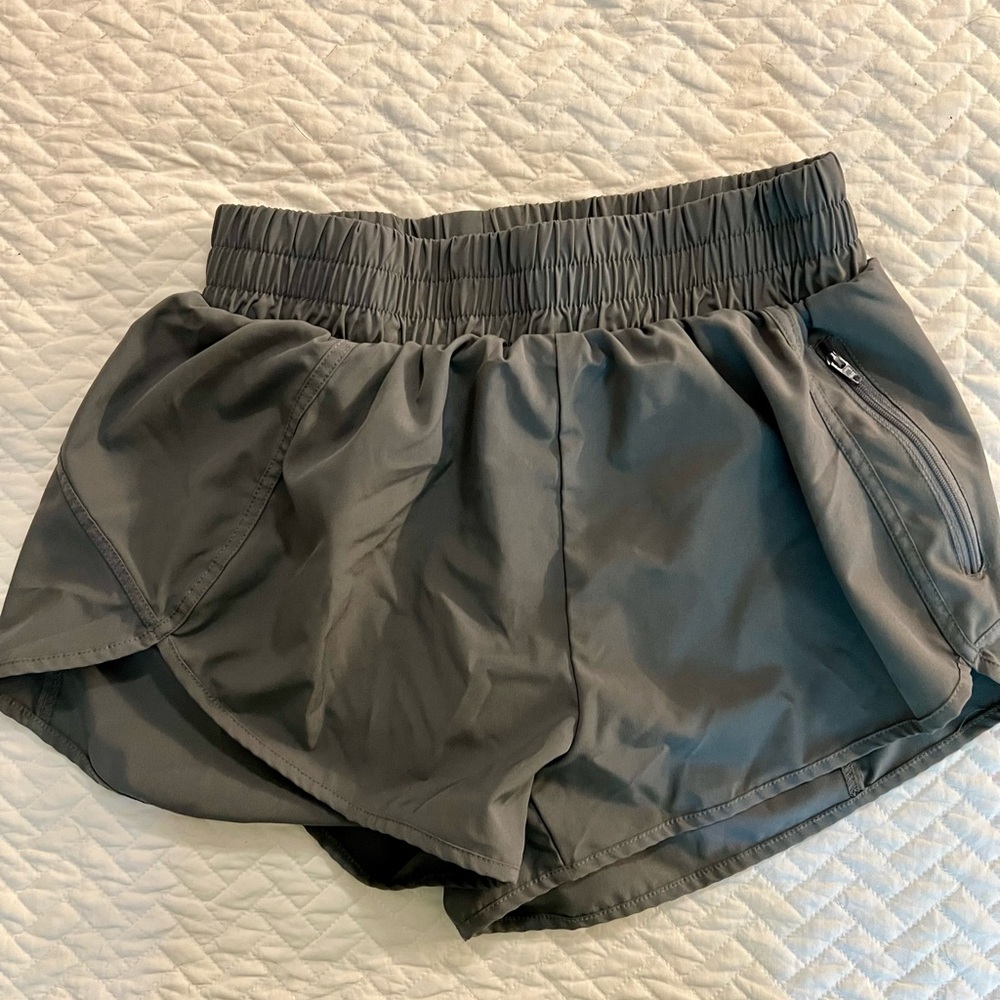 Running shorts